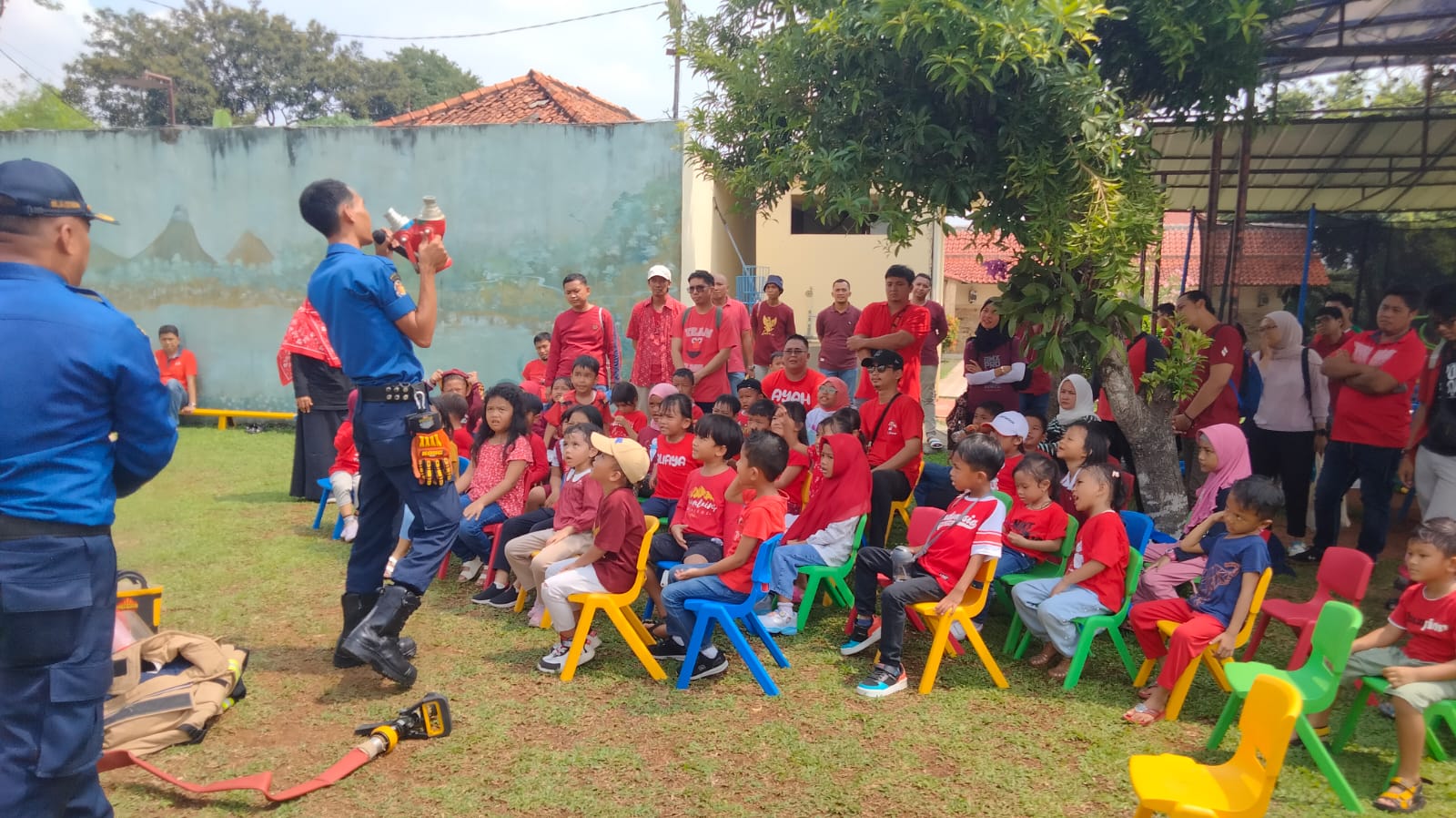 Sosialisasi Petugas Pemadam Kebakaran